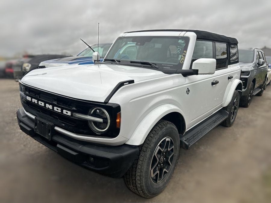 2026 Ford Bronco Outer Banks - incoming
