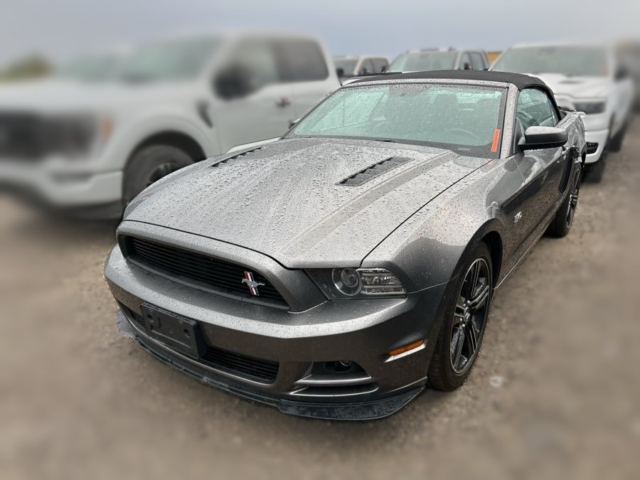 2014 Ford Mustang GT Convertible - incoming